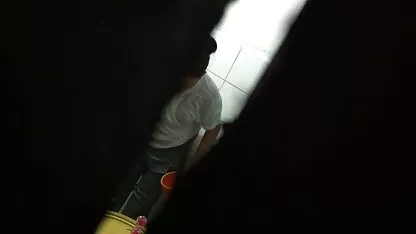 फिलिपिन्स स्कूल स्कूलमा बाथरूम सेक्स