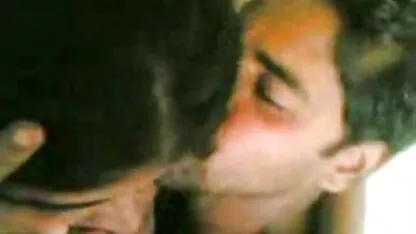 प्रेमिका इरोटिका निःशुल्क
