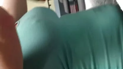 मेरो साथी आमा ठूलो बिल्ली च्याट